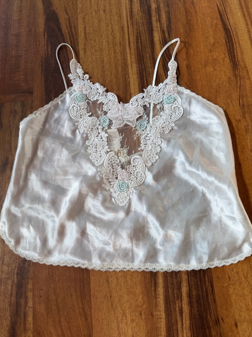 Victoria's Secret White Satin Lace Appliqué Camisole Tank
